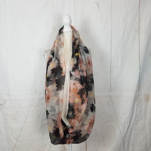 Target water color infinite scarf - Picture 2 of 6